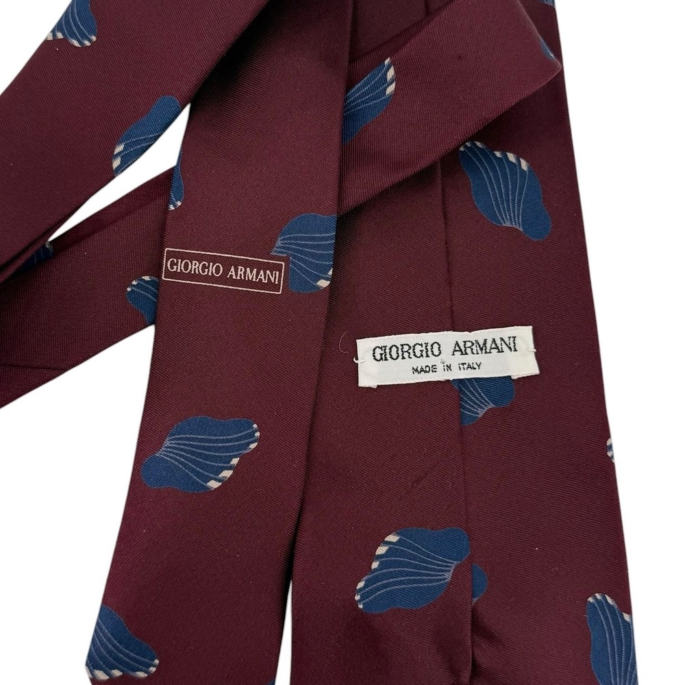 Giorgio Armani Mens Silk Tie Burgundy Blue Shell Pattern Made in Italy Luxury - Picture 1 of 5